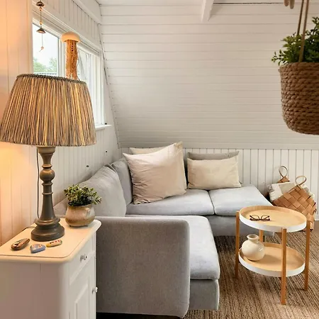 Сasa de vacaciones Cozy Summer House 400 Metres From The