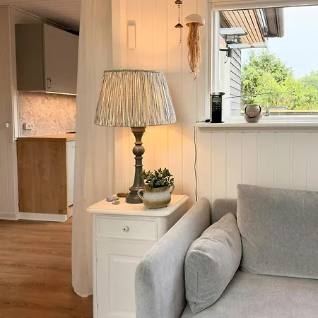 Cozy Summer House 400 Metres From The